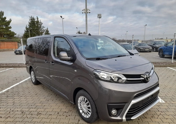 Toyota Proace Verso cena 214900 przebieg: 10, rok produkcji 2024 z Wisła małe 16